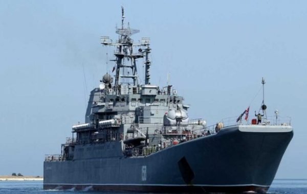 Разоблачены детали атаки на корабль "Цезарь Куников" ВМС Украины