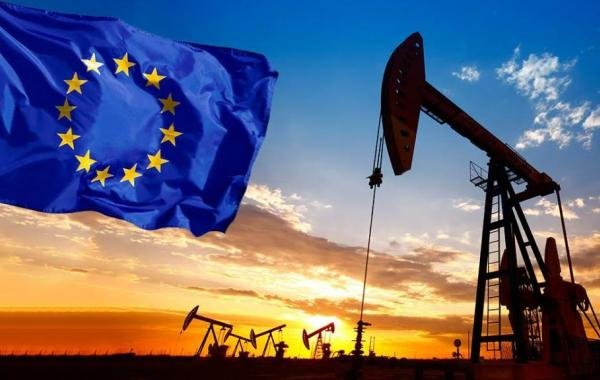 В 2023 году страны Европейского союза приобрели российские нефть и газ на сумму около 30 миллиардов евро