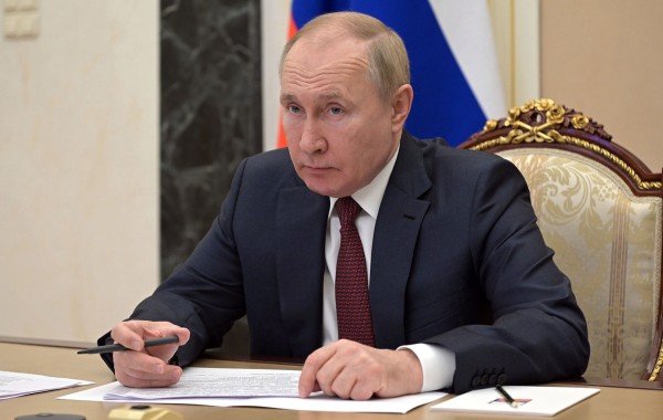 Путин высказал мнение о временности текущей ключевой ставки Центробанка