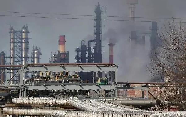 FT сообщает: США призывают Украину остановить обстрелы российских энергетических объектов из-за влияния на стоимость нефти