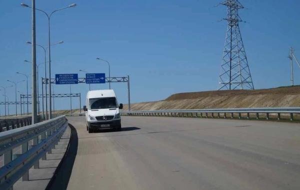 На участке трассы "Таврида" вблизи Феодосии введено реверсивное регулирование движения