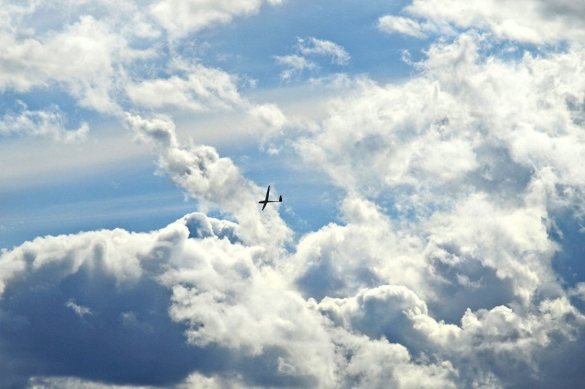 МО РФ: средства ПВО за ночь уничтожили 18 беспилотников над российскими регионами