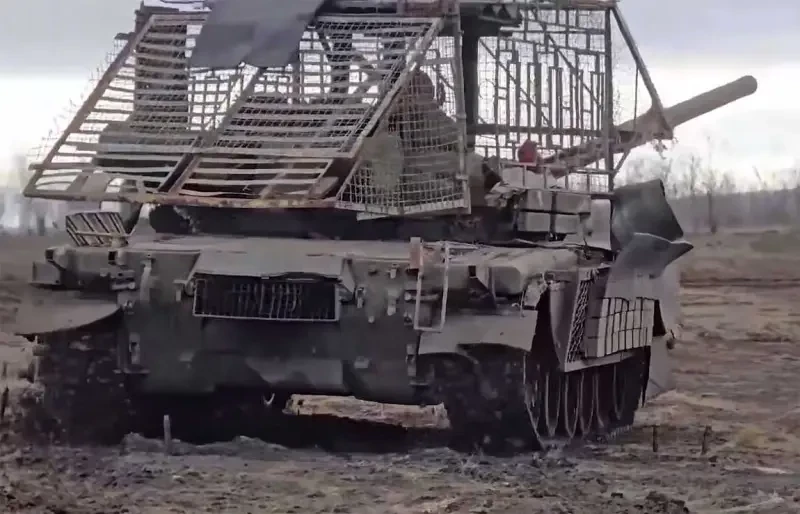 ВС РФ расширили плацдарм на правом берегу Оскола, завершив освобождение пгт Двуречная в Харьковской области