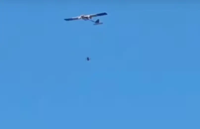 Западная пресса: ВСУ впервые применили дроны-матки, способные запускать по целям автономные беспилотники, оснащённые ИИ