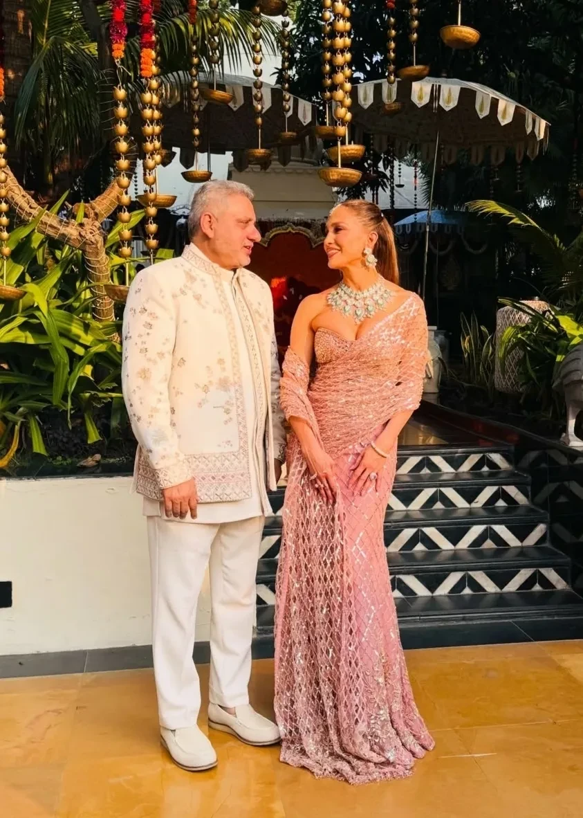 Дженнифер Лопес и Джастин Бибер среди гостей: в Индии празднуют свадьбу дочери миллиардера