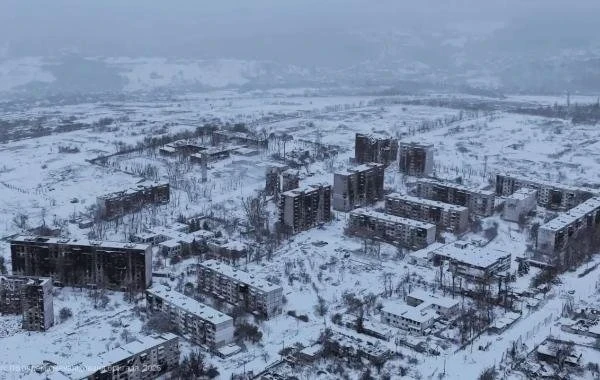 Тяжёлая ситуация в Купянске подтверждена фотографиями, город серьёзно разрушен, карта боевых действий на 31.12.2025