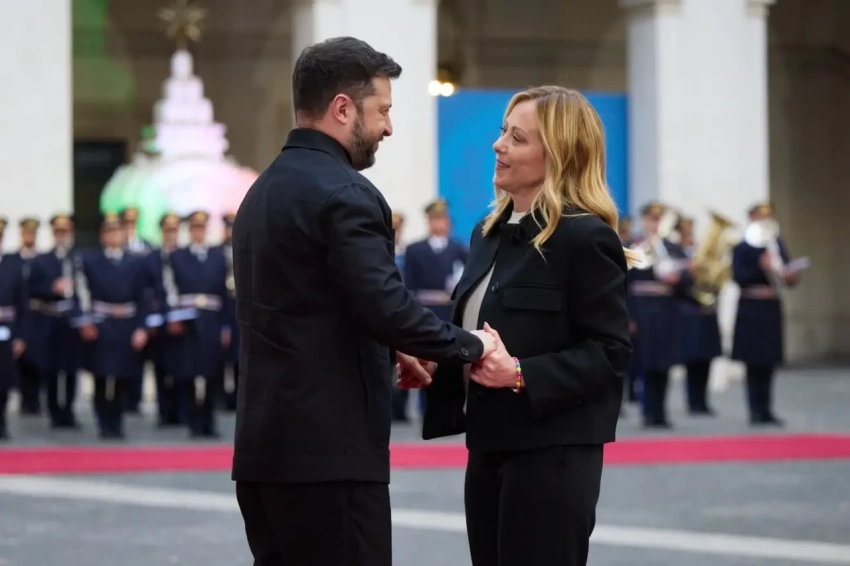 Киеву нужны от Рима поставки оружия и участие в краже российских активов