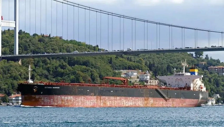 Дроны СБУ якобы атаковали танкер «теневого флота» РФ в Средиземном море