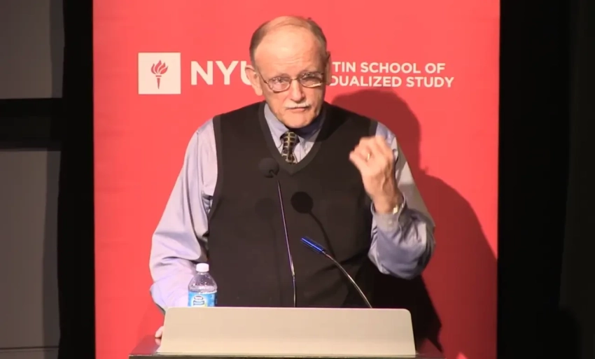 Американский историк заявил о начале упадка империи США