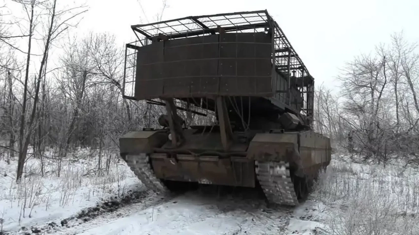 ВСУ встревожены появлением в зоне СВО новейшей российской ТОС-3 «Дракон»