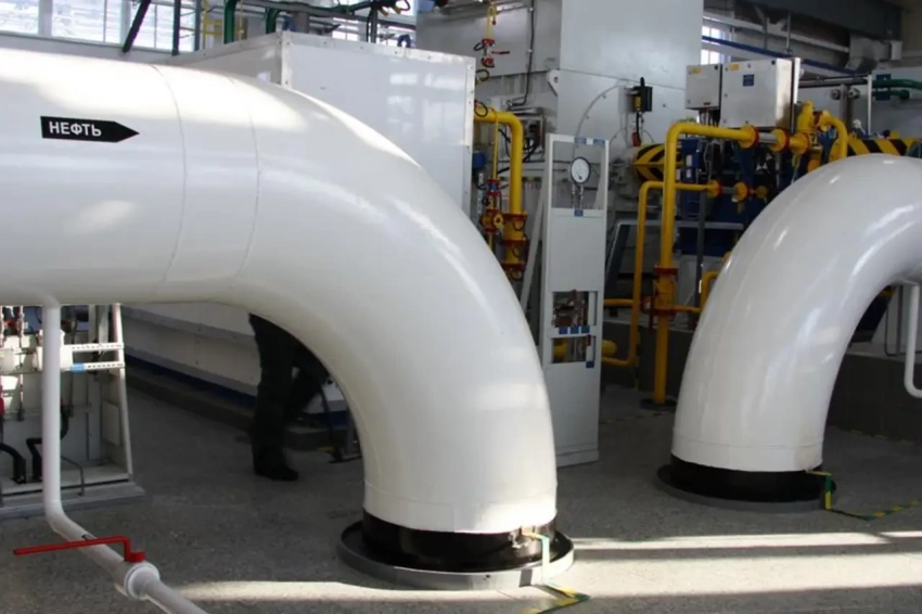 Киев продолжает блокировать поставки нефти в Европу по нефтепроводу «Дружба»