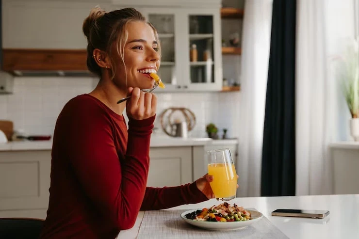 Эффективность маленьких шагов: 6 привычек для здорового отношения к еде