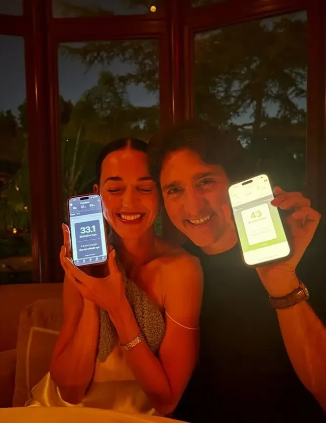 Кэти Перри показала, как проводит отпуск вместе с новым избранником Джастином Трюдо