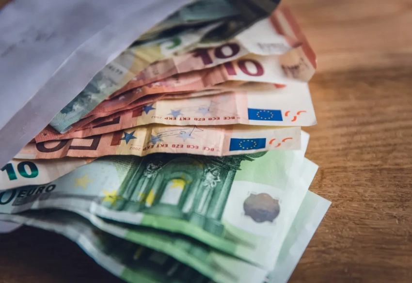 Бензин во Франции подорожал на четверть, в Германии – 2,1 евро за литр