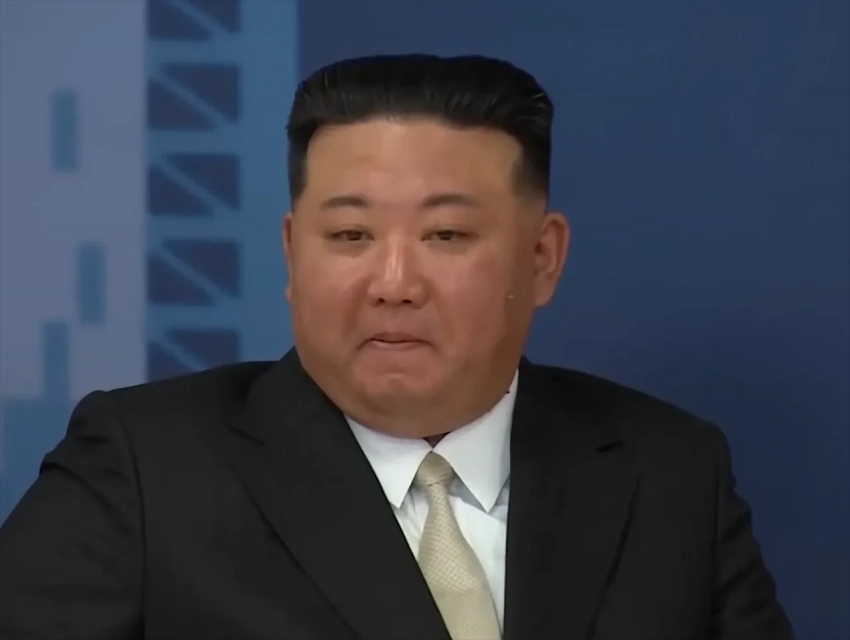 Ким Чен Ын принял извинения президента Южной Кореи по поводу БПЛА на границе